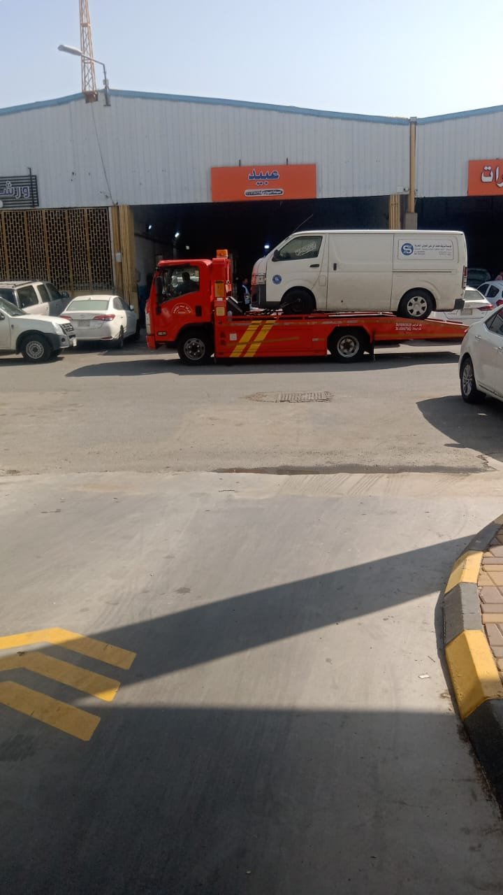 خدمات سطح مكة لسحب السيارات في مكة المكرمة